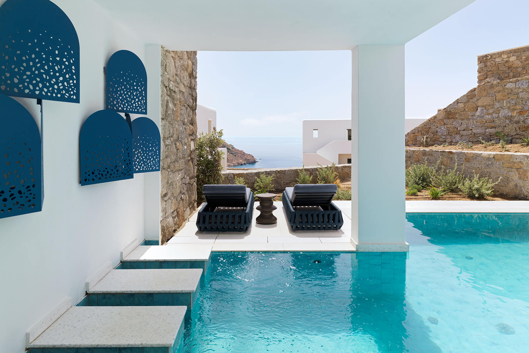 Hideaway Villa with Private Pool and Spa Bath